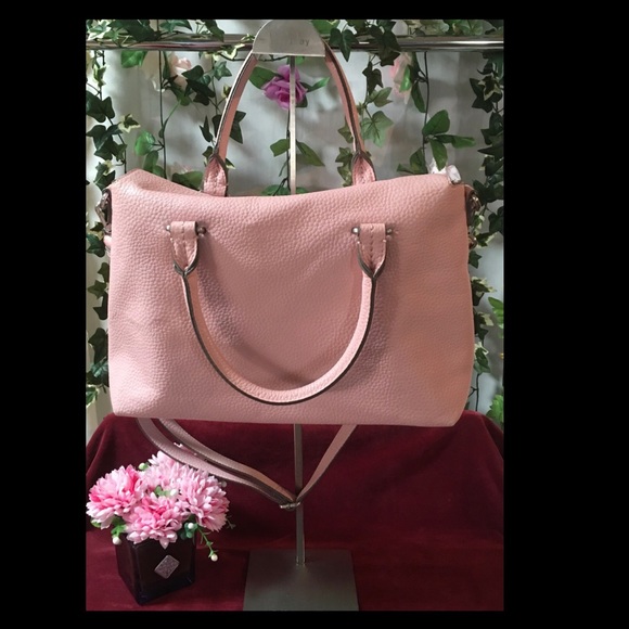*Esprit* Med- large handbag in a blush pink. - Picture 3 of 11